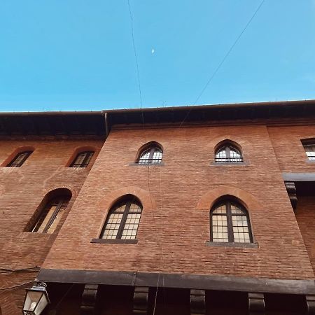 Lovely 1 Bedroom Apartment Nearby Piazza Maggiore Bologna Exterior photo